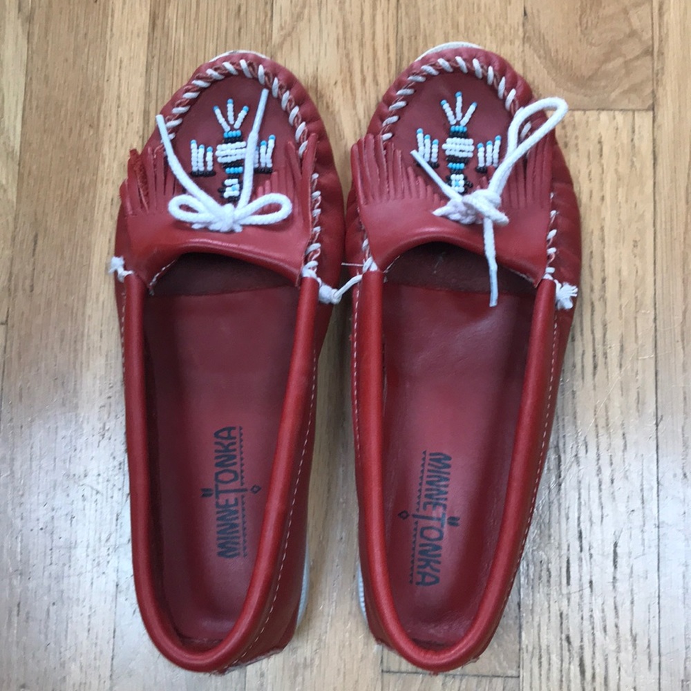 Beaded Minnetonka red moccasins